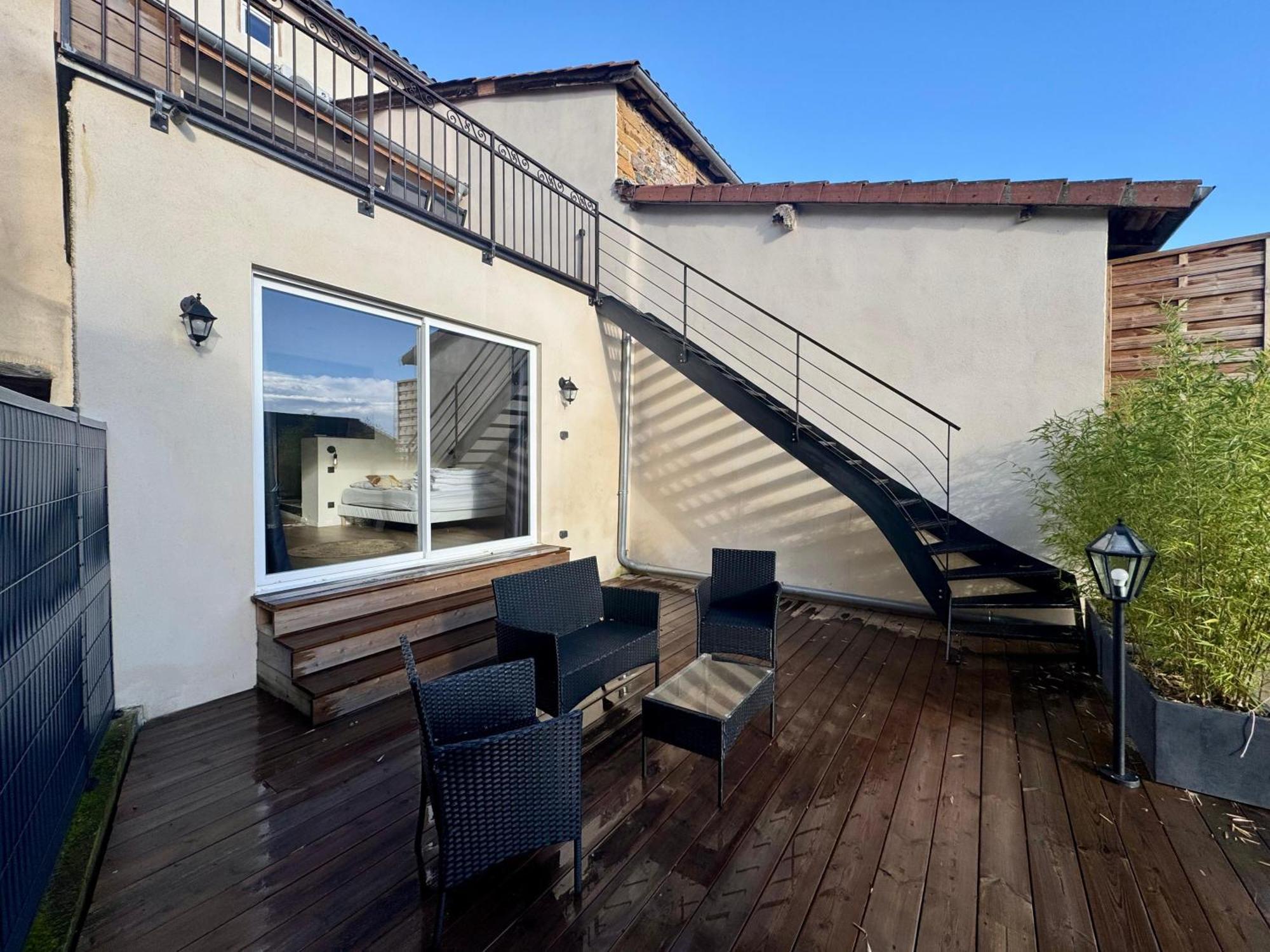 Charmante Maison De Village Holiday home Le Breuil (Rhone)